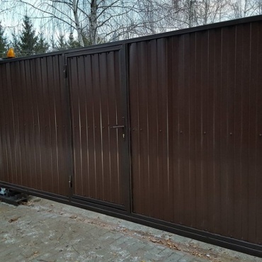 Ворота откатные Дорхан для дачи 2500x1800